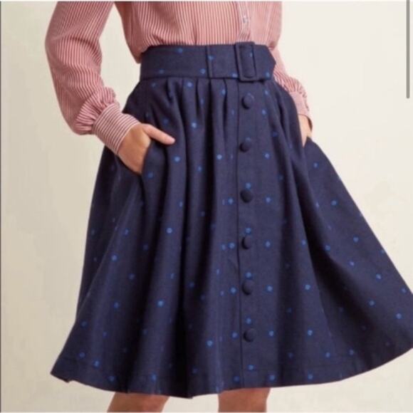 ModCloth intern of fate polka dot skirt - Picture 2 of 7